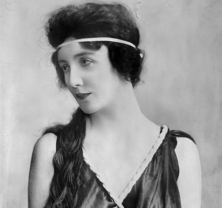 The Story of Hollywood’s First Supermodel and Why You’ve Never Heard of Her