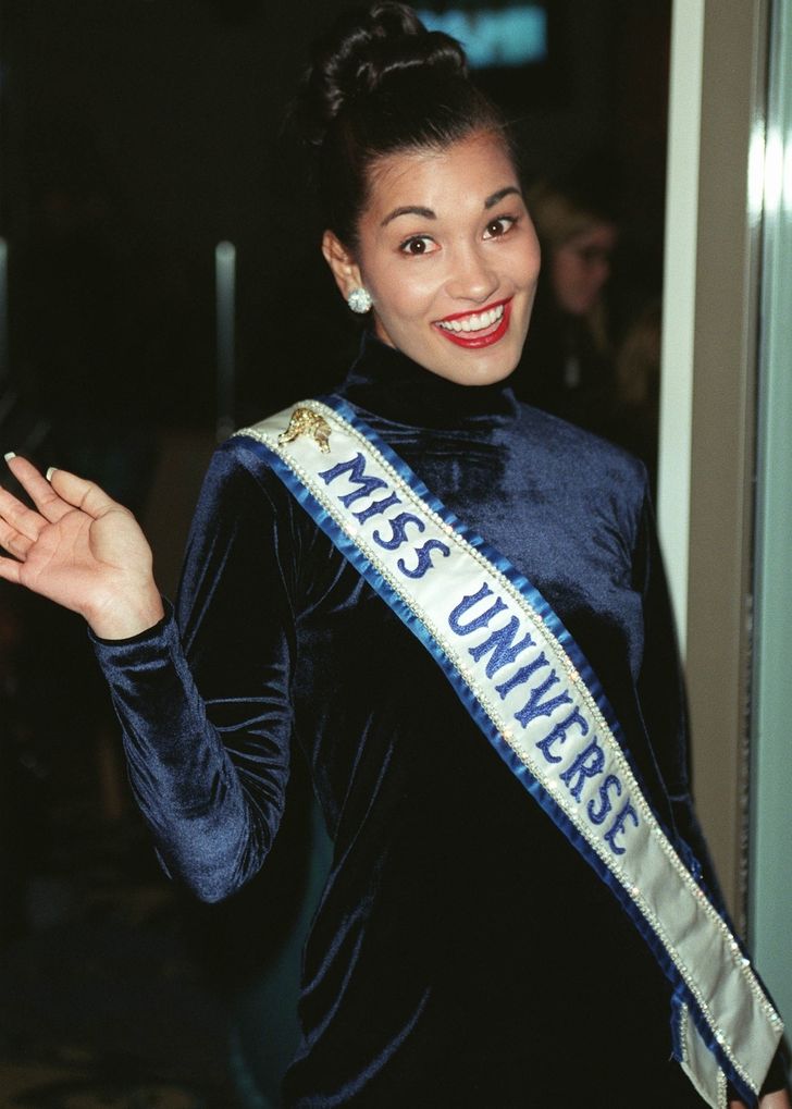 10 Pics Showing How Beauty Standards Have Changed Over the Years, According to Miss Universe