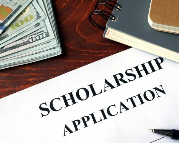 How International Students Can Stand Out in Scholarship Applications